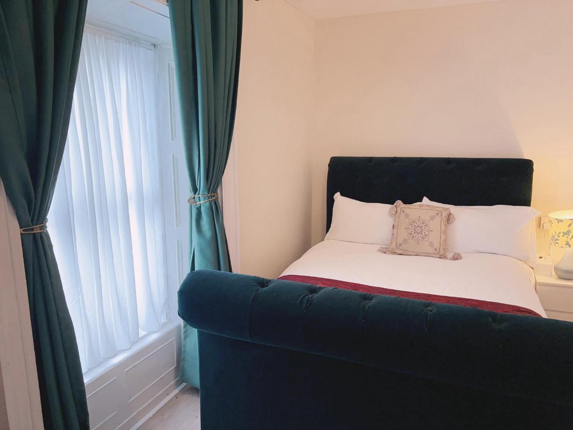 Mulgrave Lodge Dún Laoghaire Zewnętrze zdjęcie