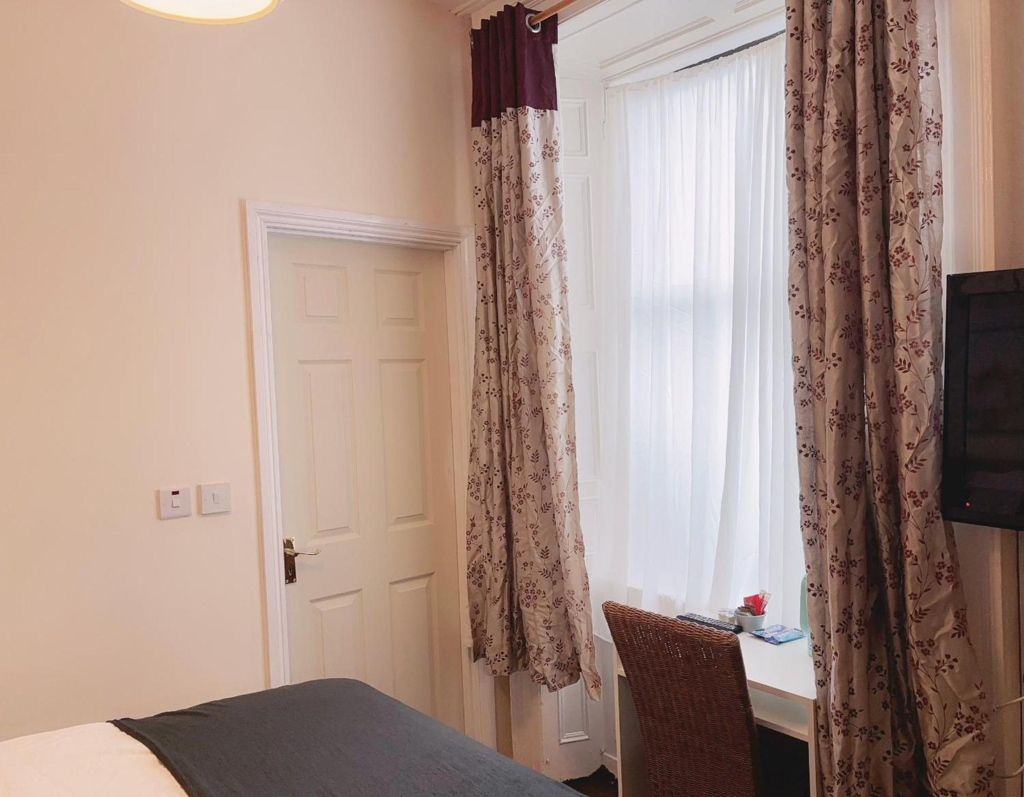 Mulgrave Lodge Dún Laoghaire Zewnętrze zdjęcie
